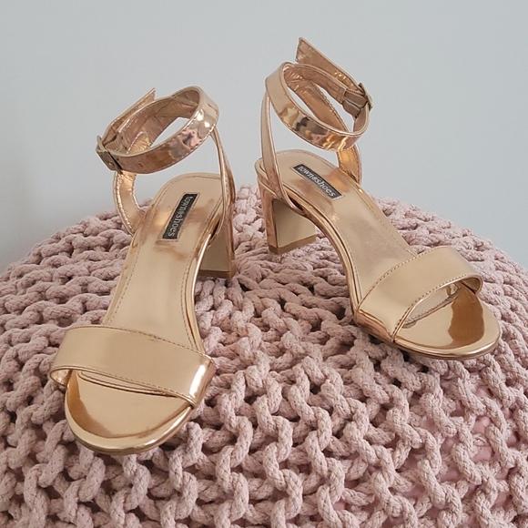 Townshoes rosegold strappy heels - Picture 1 of 6